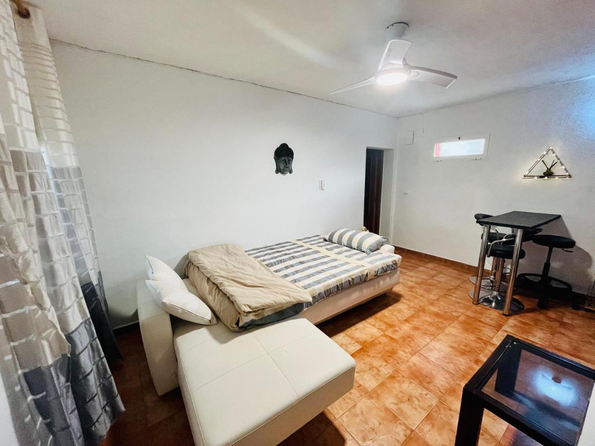 Estudio Adosado Acogedor Con Jardin, Barbacoa Y Parking Privado Alicante Exterior foto